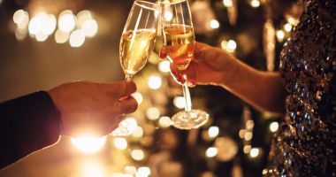 Un pahar de alcool în plus, de sărbători, poate declanșa pancreatita acută