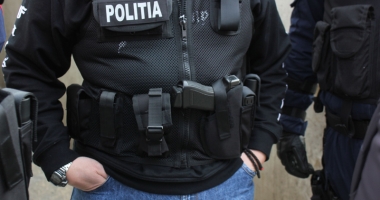 Stire din Eveniment : Un polițist constănțean s-a împușcat în cap, cu pistolul din dotare