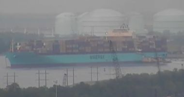 Stire din Eveniment : Un portcontainer a eșuat pe râul Savannah