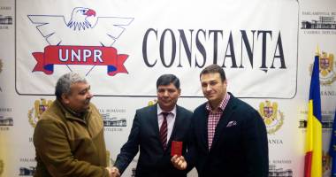 Stire din Politică-Administrație : UNPR câștigă  noi membri  la Constanța.  Ce primar  s-a înscris  în partid