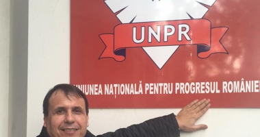 Stire din Politică-Administrație : "Membrii UNPR să nu se implice în campania electorală a altui partid"