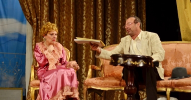 Stire din Cultură-Educație : "Titanic Vals", un spectacol tocmai bun de văzut de constănțeni