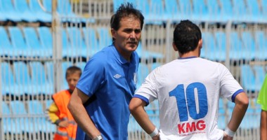 Stire din Sport : Fotbal / Ion Răuță: "Felicit Săgeata Năvodari, dar în ultima etapă trebuie să câștigăm"
