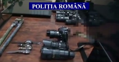 Stire din Eveniment : VIDEO. Depozit de aparatură furată, într-o locuință din județul Constanța