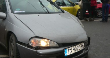 Accident rutier spectaculos pe strada Soveja - Galerie FOTO - 6