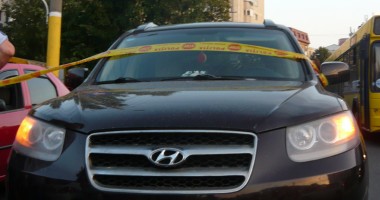 Galerie FOTO. Focuri de armă în Constanța. Limuzină ciuruită de polițiști - 5