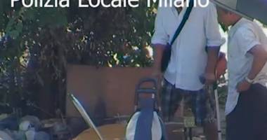 IMAGINI ȘOCANTE: Constănțeni MUTILAȚI și obligați să cerșească / VIDEO - 2
