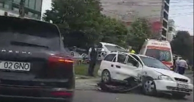 Stire din Eveniment : VIDEO - ACCIDENT RUTIER CU TREI VICTIME, LA DELFINARIU. CARE E STAREA PRIMARULUI