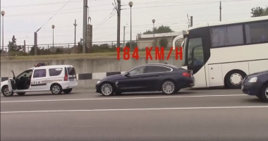 VIDEO. Cum ajung șoferii pietoni, pe Autostrada București Constanța