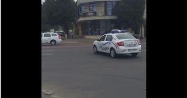 Stire din Eveniment : VIDEO. POLIȚIA LOCALĂ CONSTANȚA, CERTATĂ CU LEGEA ȘI CU BUNUL SIMȚ