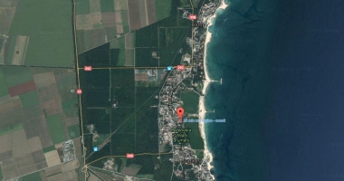 Teren cu restaurant și sală de bowling, de vânzare, la Neptun