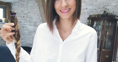 FOTO. Dana Rogoz S-A TUNS SCURT și ÎȘI DONEAZĂ PĂRUL pentru bolnavii de CANCER - 2