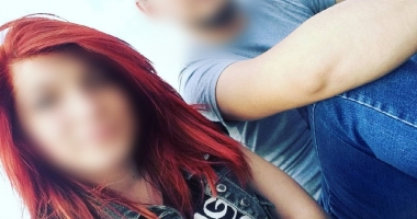 Stire din Eveniment : ACCIDENT RUTIER LA CONSTANȚA / Șofer căutat de polițiști, după ce a lovit o minoră pe trecerea de pietoni și a fugit