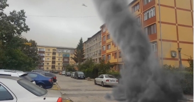 VIDEO VIRAL / TORNADĂ SAU ALT FENOMEN STRANIU? IMAGINILE CARE I-AU SPERIAT PE INTERNAUȚI - 2