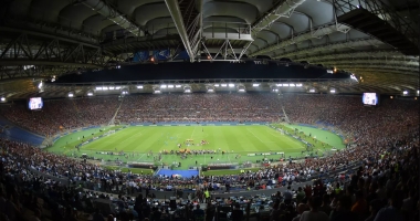 Stire din Sport : Avion, hotel, masă, bilet! Câți bani îți trebuie pentru a vedea meciul FCSB-ului cu Lazio