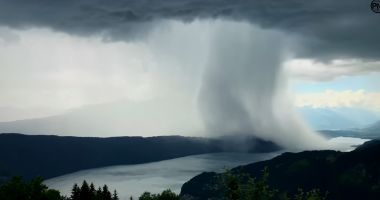 Stire din Actualitate : SPECTACOLUL NATURII! Video. Fenomen rar: Tsunami căzut din cer