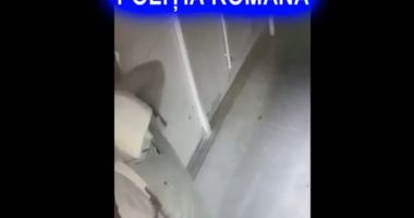 Stire din Eveniment : VIDEO. Un bărbat care incendiază ușile apartamentelor, căutat de polițiști