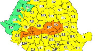 PLOI INTENSE, la Constanţa. Meteorologii au prelungit avertizările