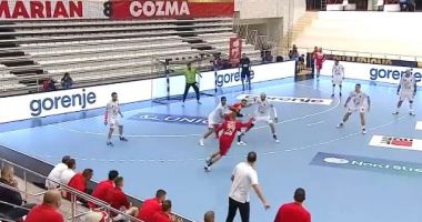 Stire din Sport : Handbal / CS Dinamo a învins super-echipa maghiară Veszprem, în Liga Campionilor