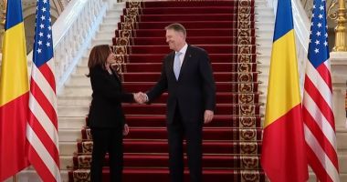 Stire din Politică-Administrație : Kamala Harris a fost primită la Palatul Cotroceni de președintele Klaus Iohannis