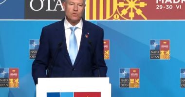 Stire din Politică-Administrație : VIDEO. Declaraţii de presă susţinute de preşedintele Klaus Iohannis, înaintea participării la Summitul NATO