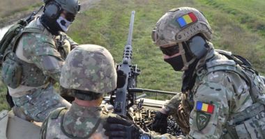 Stire din Eveniment : Trei militari, răniți în Poligonul Cățelu în timp ce aprindeau o încărcătură de explozibil