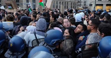 Stire din Actualitate : Mii de persoane s-au adunat la Paris pentru o manifestaţie pro-palestiniană, după ce a fost suspendată interdicţia de organizare a adunărilor publice