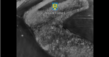 Stire din Actualitate : Cetățeni străini intrați ilegal în țară, depistați de polițiștii de frontieră, utilizând echipamente de supraveghere aeriană
