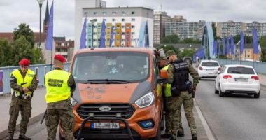 Stire din Actualitate : Polonia prelungeşte controalele la frontiera cu Germania până pe 4 octombrie