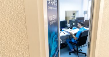 Pacient salvat de la amputarea totală a piciorului, în prima angioplastie periferică efectuată la centrul de cardiologie intervențională ARES din Spitalul Județean Tulcea - 3