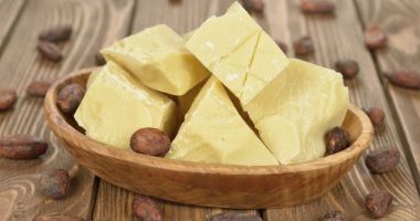 Stire din Sănătate : Untul de cacao este eficient în reducerea iritațiilor și a inflamațiilor pielii
