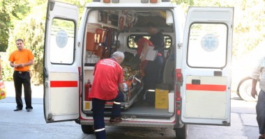 Stire din Eveniment : Un turist a murit  în Mamaia.  Martorii reclamă că ambulanța  a întârziat