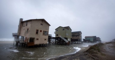Uraganul Irene a provocat pagube cuprinse între 5 și 7 miliarde de dolari (Galerie foto) - 8