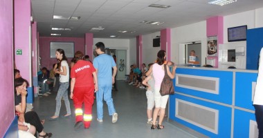Stire din Sănătate : Operații mai ieftine în spitalele private