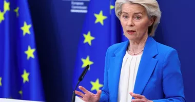 Stire din Actualitate : Ursula von der Leyen solicită o coordonare navală mai strânsă în Orientul Mijlociu
