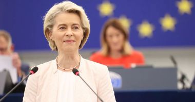 Stire din Actualitate : Ursula von der Leyen realeasă președintă a Comisiei Europene