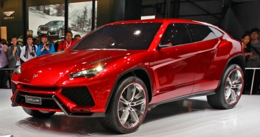 Stire din Tehnologie : SUV-ul Urus al Lamborghini va fi prezentat in decembrie