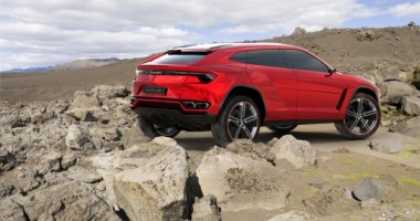 Lamborghini a lansat primul sau SUV din ultimii 20 de ani / Galerie foto - 3