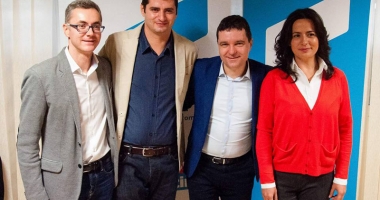 Stire din Politică-Administrație : Nicușor Dan, de la USR: "Am votat pentru o nouă clasă politică"