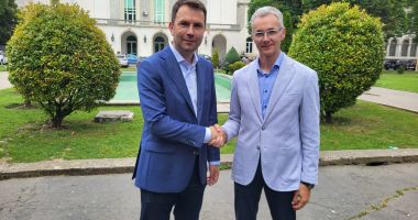 Caravana Alianța Dreapta Unită a ajuns la malul mării. Cătălin Drulă, mesaj de susținere pentru Stelian Ion - 3