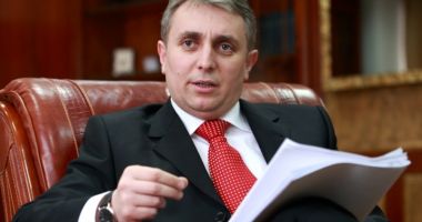 Stire din Politică-Administrație : USR cere ca Lucian Bode să demisioneze sau să fie revocat din fruntea MAI