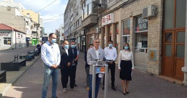 Stelian Ion, mesaj la final de campanie: „Vă aştept pe toţi la vot să puneți ștampila pe USR-PLUS” - 2