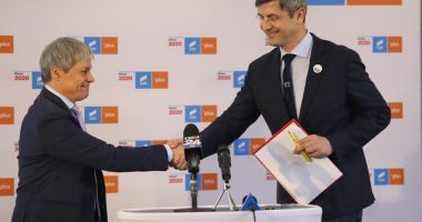 Stire din Politică-Administrație : USR și PLUS, negocieri pentru stabilirea candidatului la prezidențiale