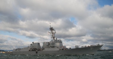 Stire din Actualitate : Un distrugător american este în drum spre Vietnam pentru a ajuta la căutarea avionului dispărut