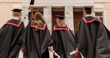 Stire din Cultură-Educație : Au fost aprobate cinci noi specializări universitare în România