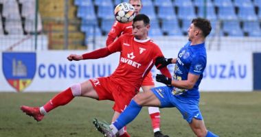 Stire din Sport : UTA Arad şi Gloria Buzău au remizat, scor 0-0 în Superligă