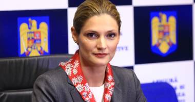 Stire din Politică-Administrație : Va candida sau nu Ramona Mănescu la Primăria Constanța?