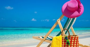 Stire din Economie : Bugetarii vor primi din nou vouchere de vacanță din 2022