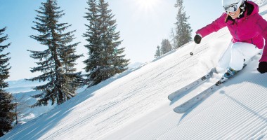Stire din Diverse : Cum să planifici o vacanță  la schi ieftină