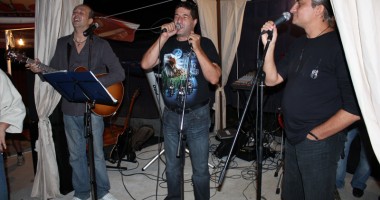 Stire din Cultură-Educație : "Vacanța Muzicală" aduce "Praf și fum" la Doors Club